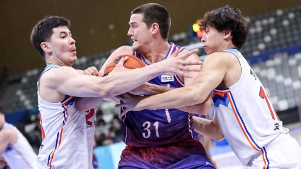 牌九-新疆队实力雄厚，战胜对手，豪取连胜的简单介绍